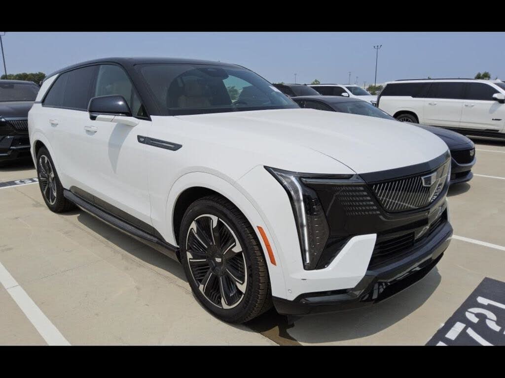 2025 Cadillac Escalade IQ Sport 2