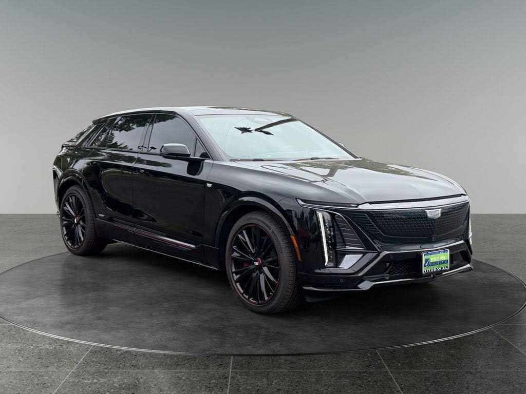 2026 Cadillac LYRIQ-V V Premium