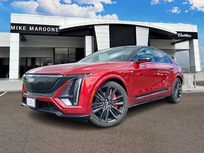 2026 Cadillac LYRIQ-V V Premium