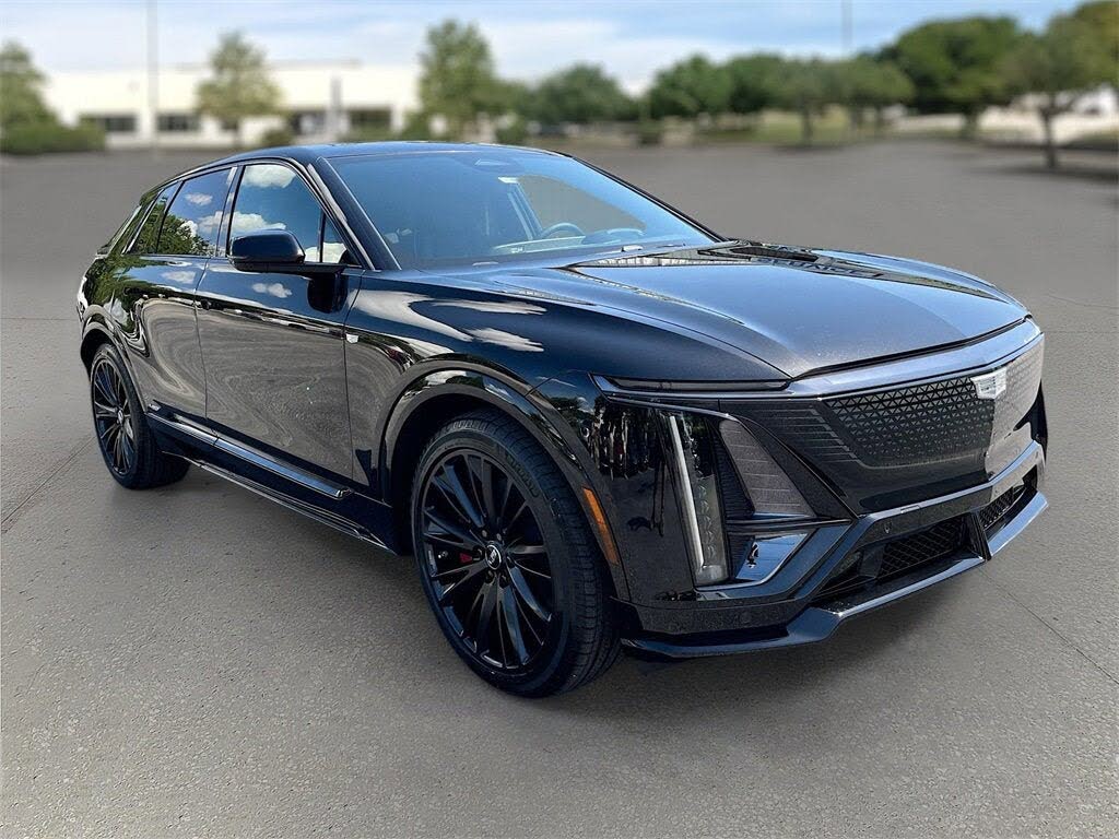 2026 Cadillac LYRIQ-V V Premium