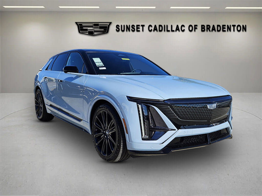 2026 Cadillac LYRIQ-V V