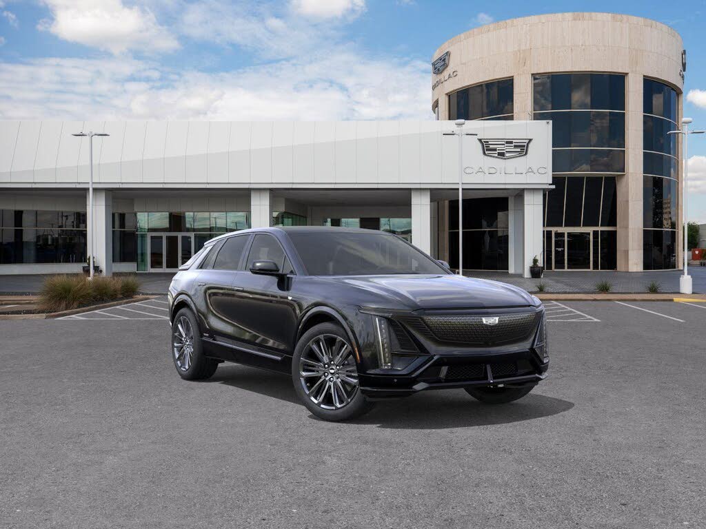 2026 Cadillac LYRIQ-V V