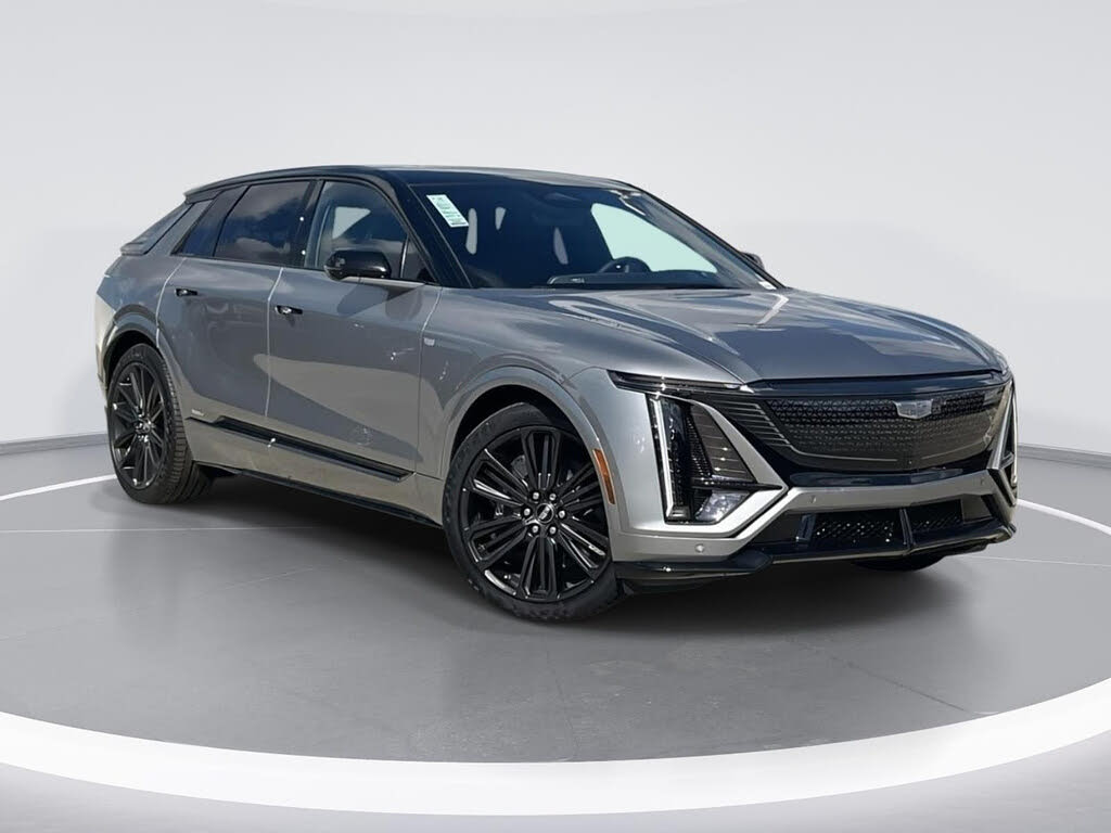 2026 Cadillac LYRIQ-V V