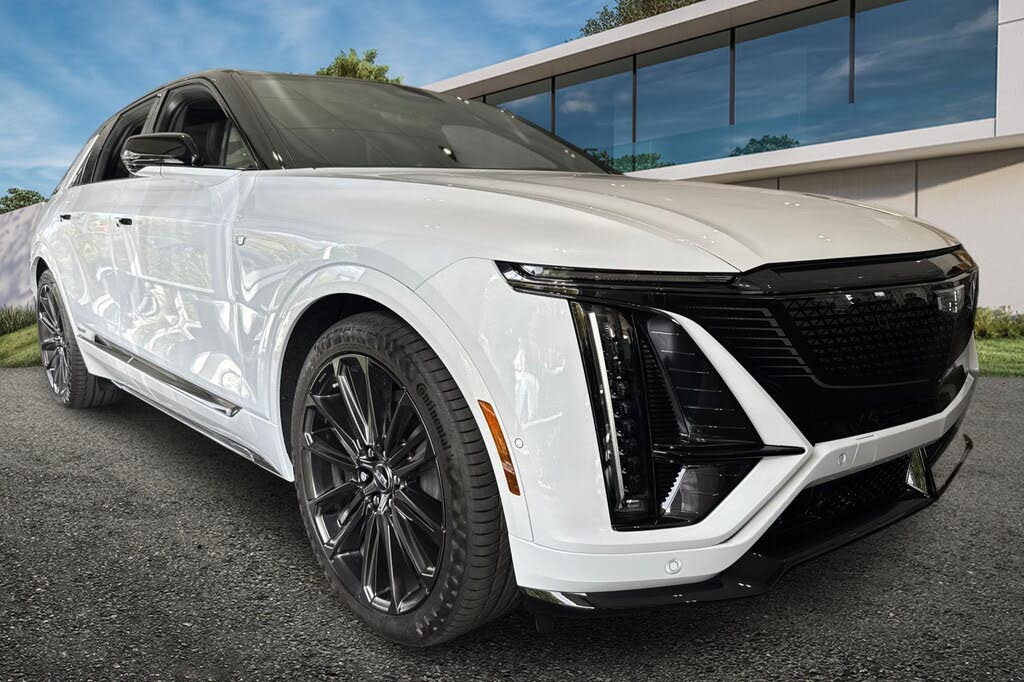 2026 Cadillac LYRIQ-V V