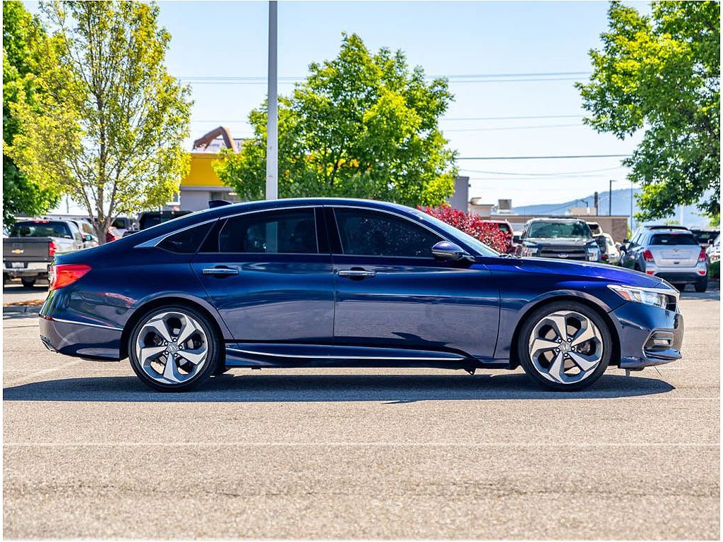 2018 Honda Accord Touring