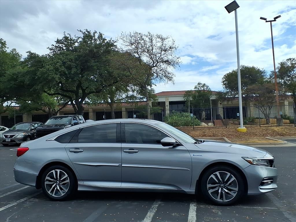 2018 Honda Accord Hybrid Touring