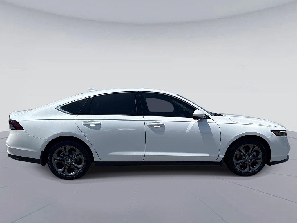 2023 Honda Accord Sedan EX