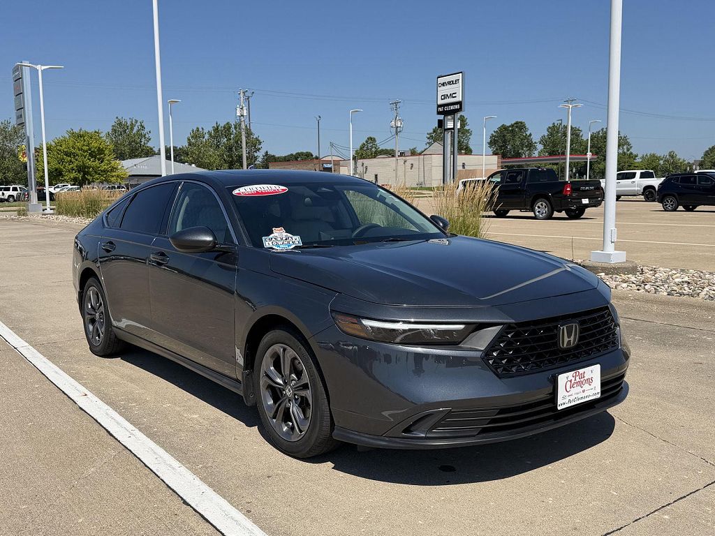 2023 Honda Accord Sedan EX