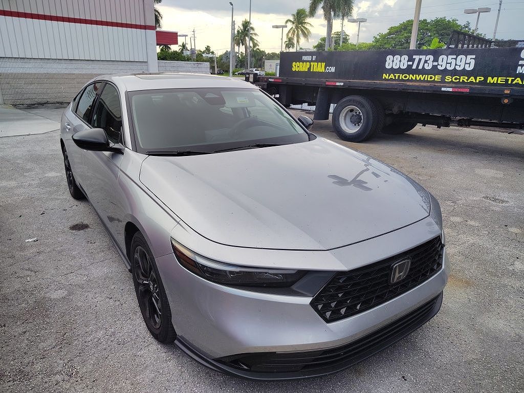 2025 Honda Accord SE