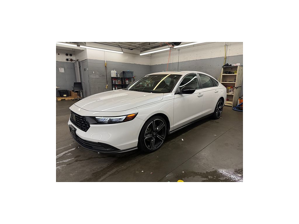 2025 Honda Accord Hybrid Sport