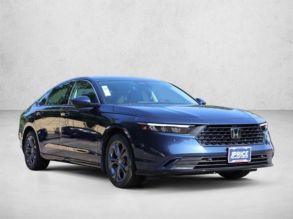 2023 Honda Accord Hybrid EX-L w/BSI