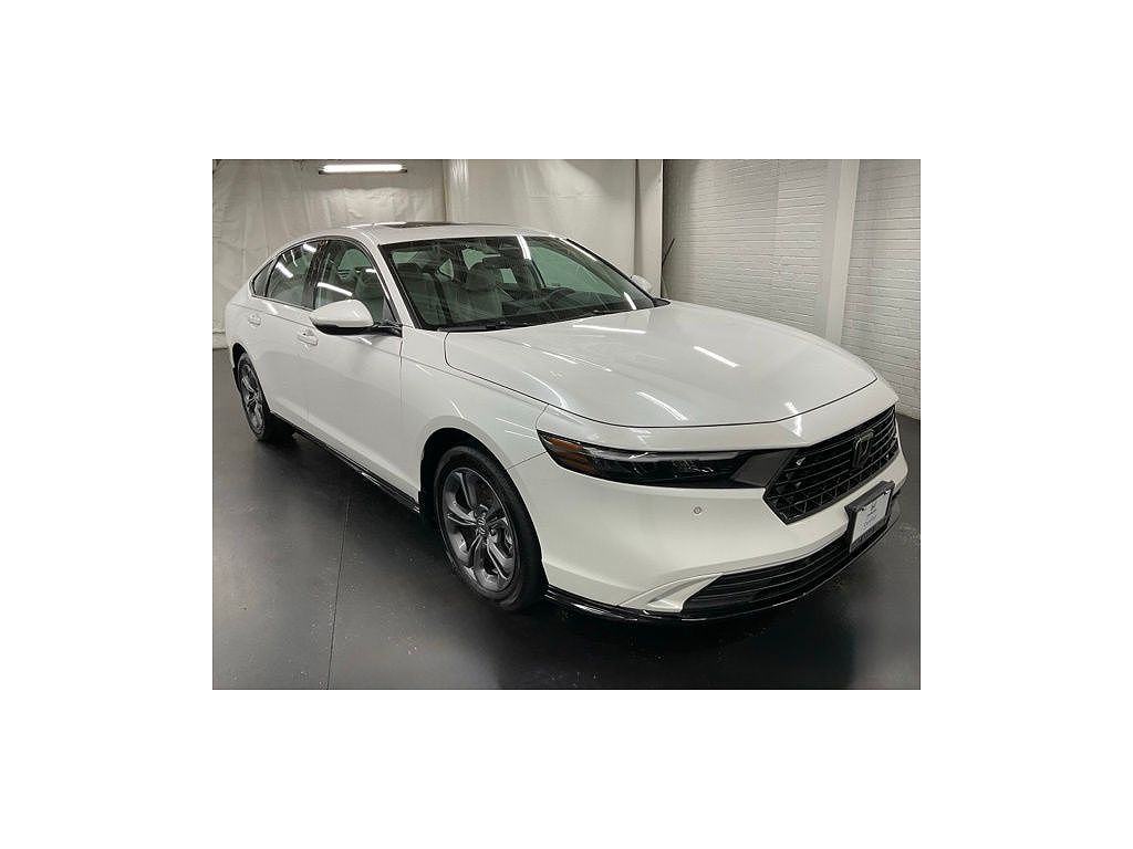 2025 Honda Accord EX-L Hybrid