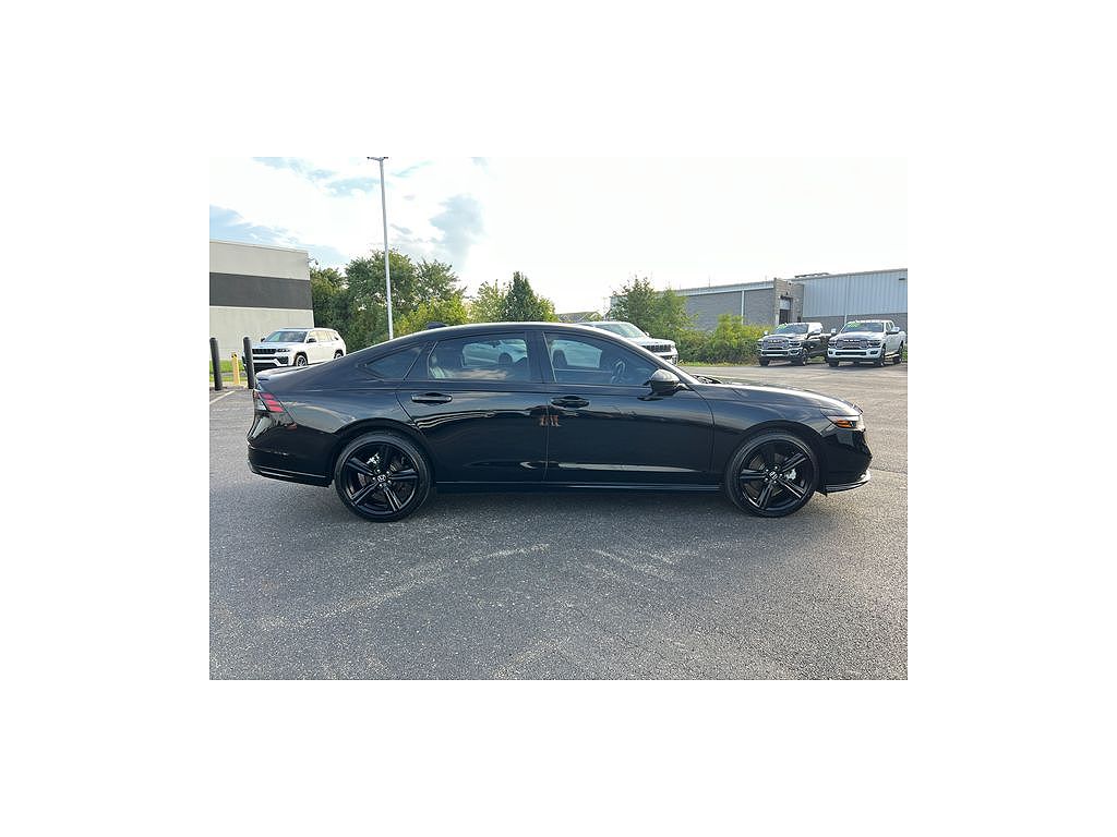 2025 Honda Accord Hybrid Sport-L