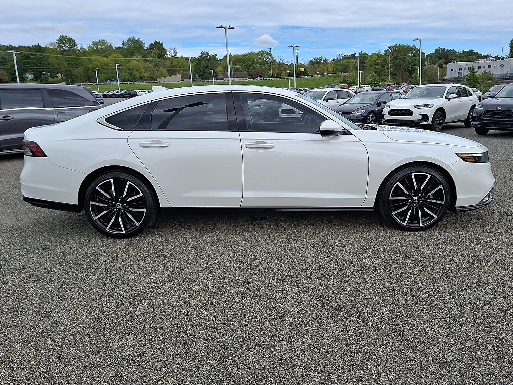 2024 Honda Accord Hybrid Touring