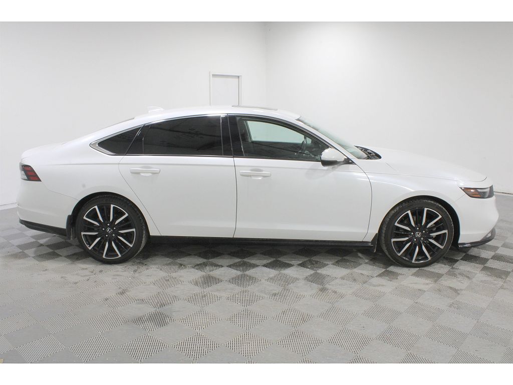 2023 Honda Accord Touring Hybrid