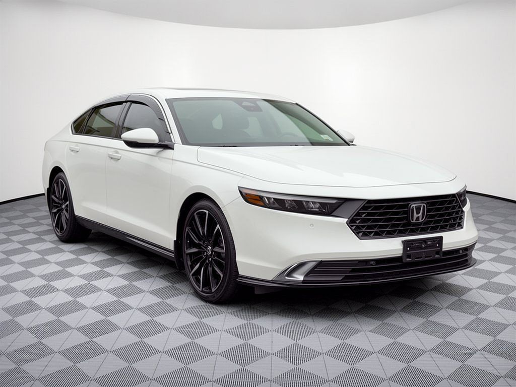 2024 Honda Accord Hybrid TouringHybrid
