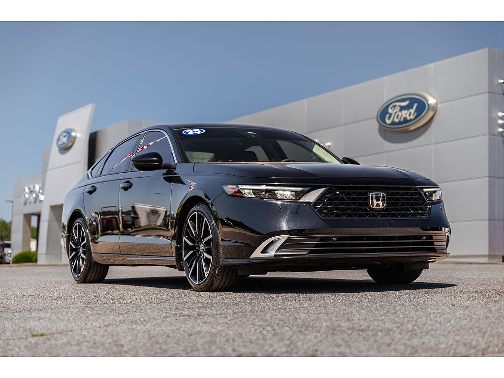 2025 Honda Accord Hybrid Touring