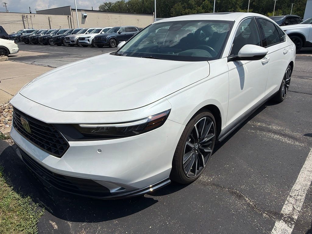 2023 Honda Accord Hybrid Touring