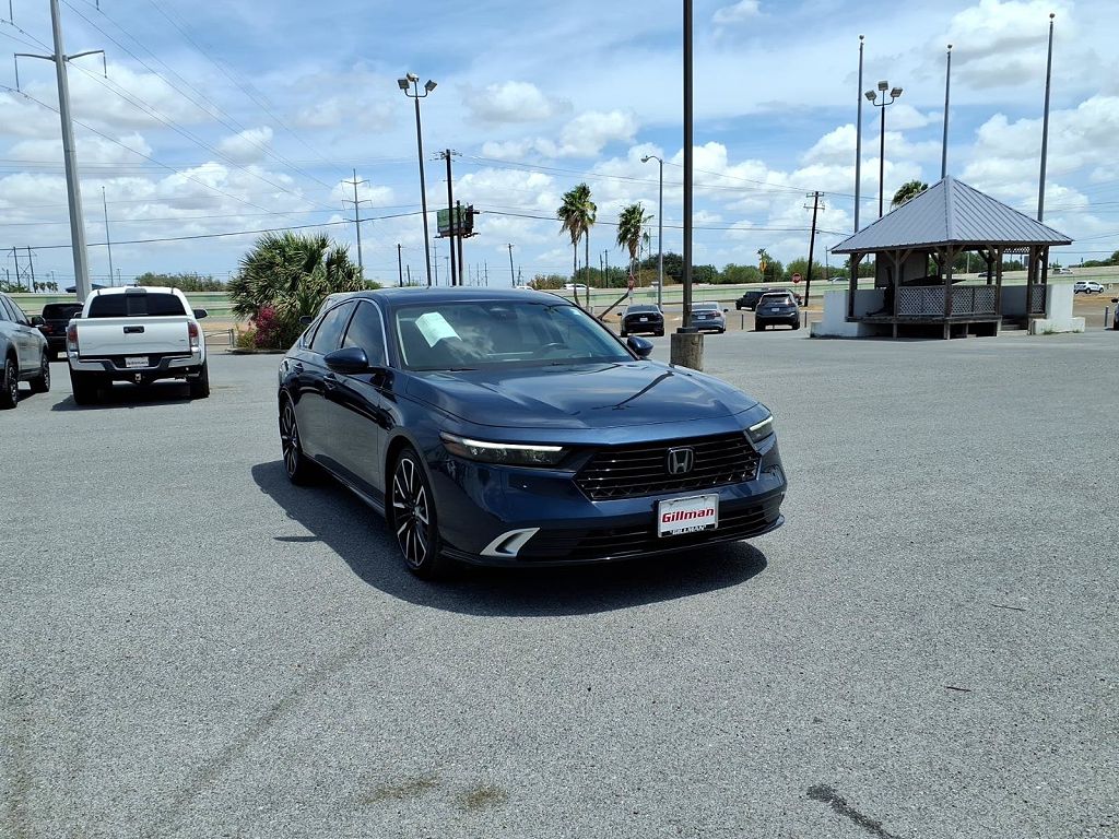 2023 Honda Accord Hybrid Touring