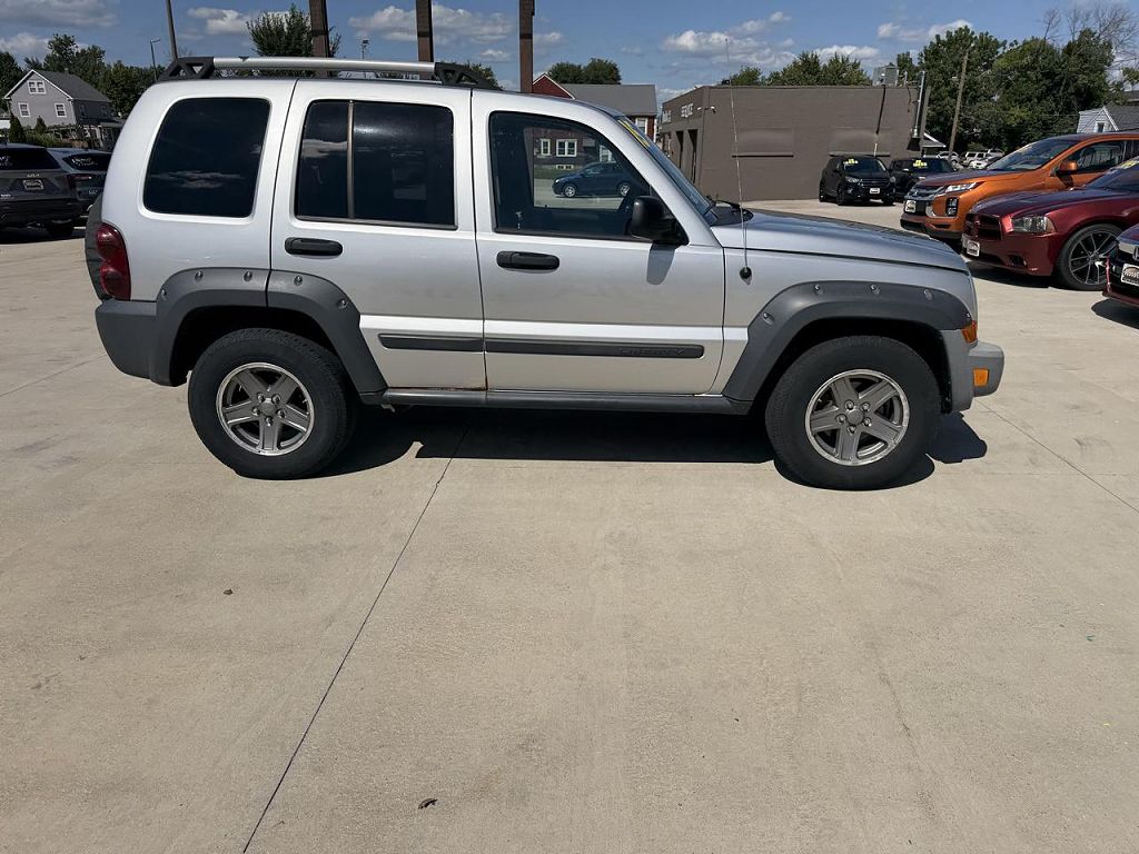 2005 Jeep Liberty Renegade