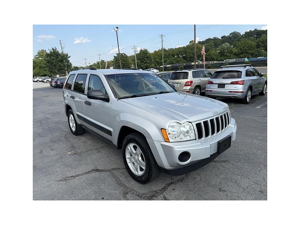 2005 Jeep Grand Cherokee Laredo