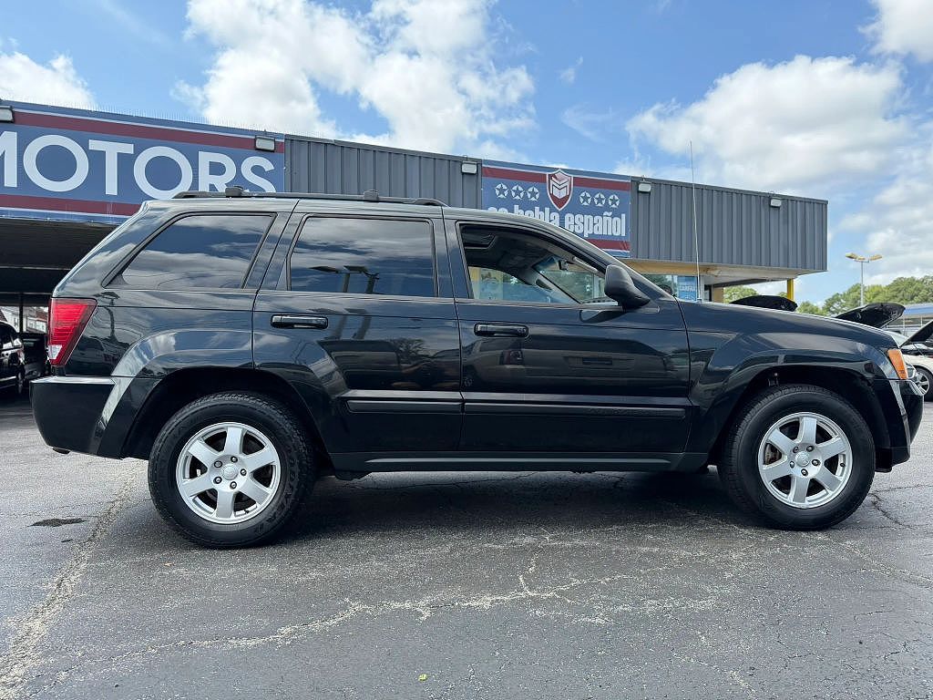 2009 Jeep Grand Cherokee Laredo