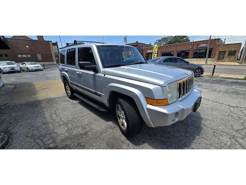 2008 Jeep Commander Sport