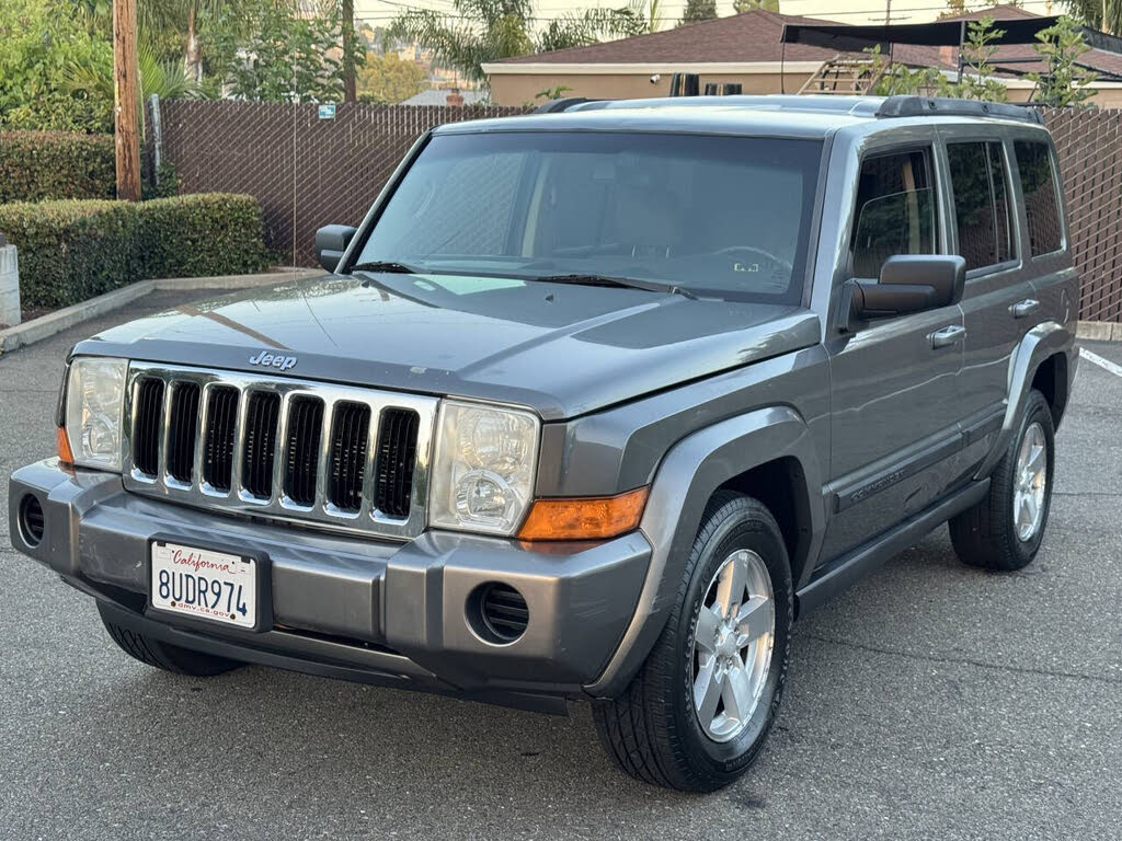 2007 Jeep Commander Sport