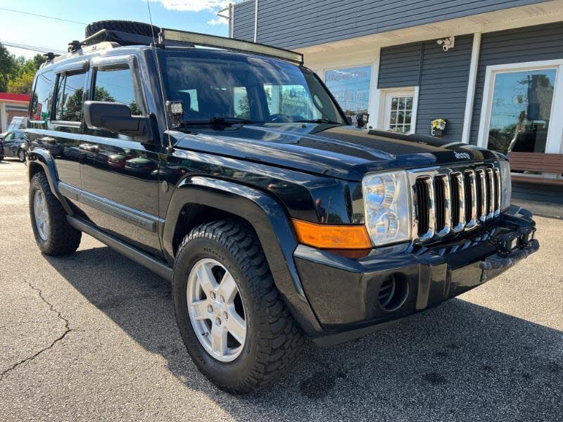 2008 Jeep Commander Sport