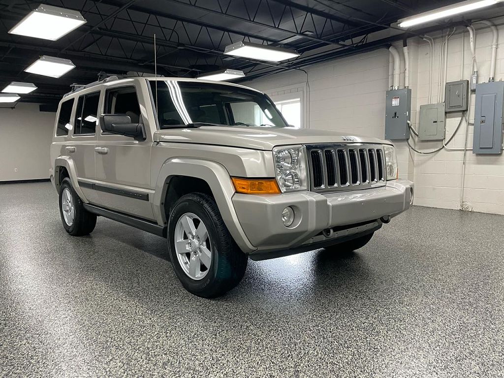 2007 Jeep Commander Sport