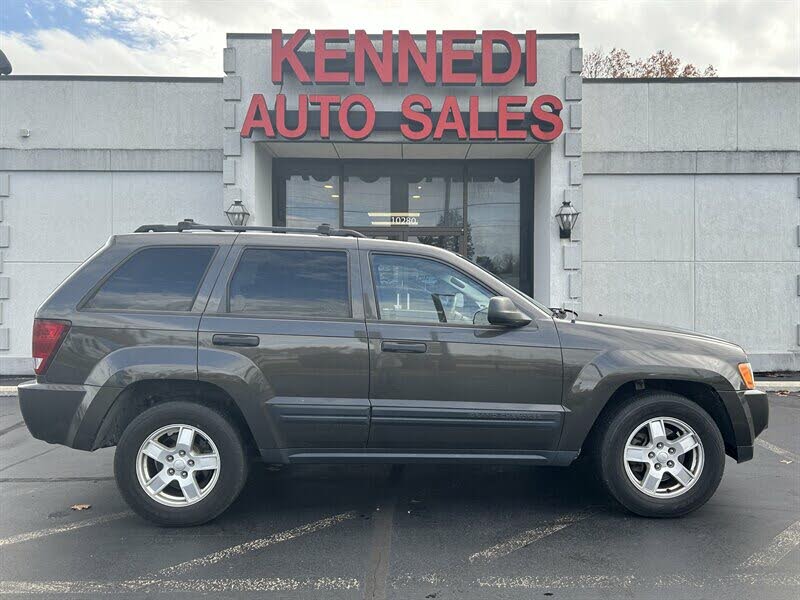 2005 Jeep Grand Cherokee Laredo