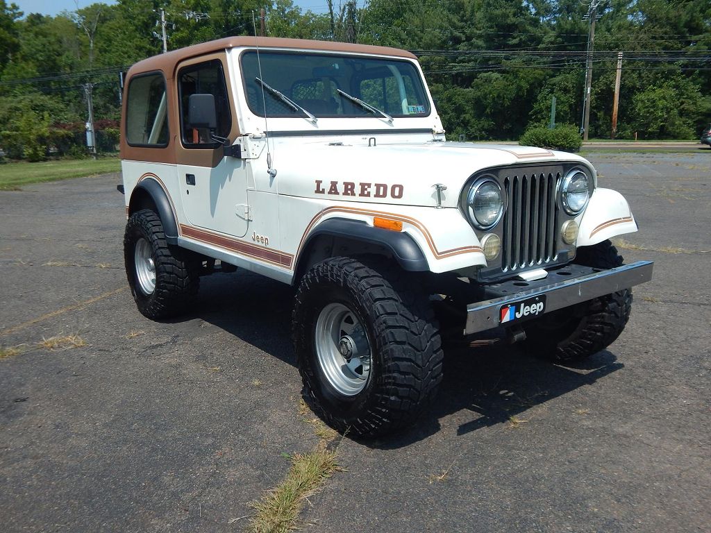 1983 Jeep CJ Laredo