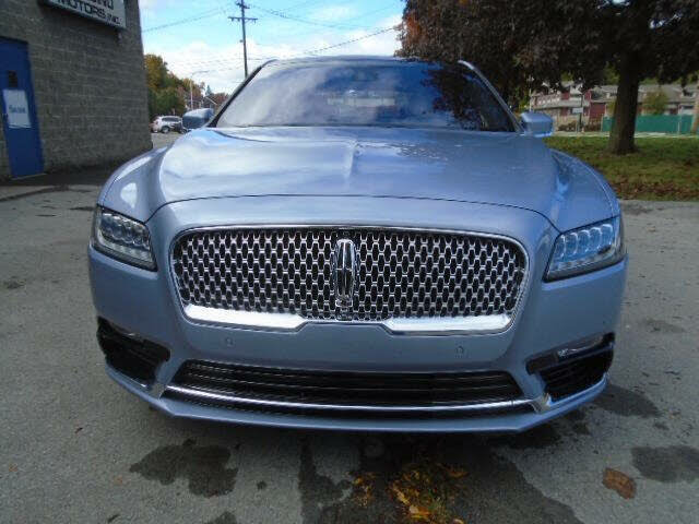 Vehicle Image 4 of 42 for 2019 Lincoln Continental