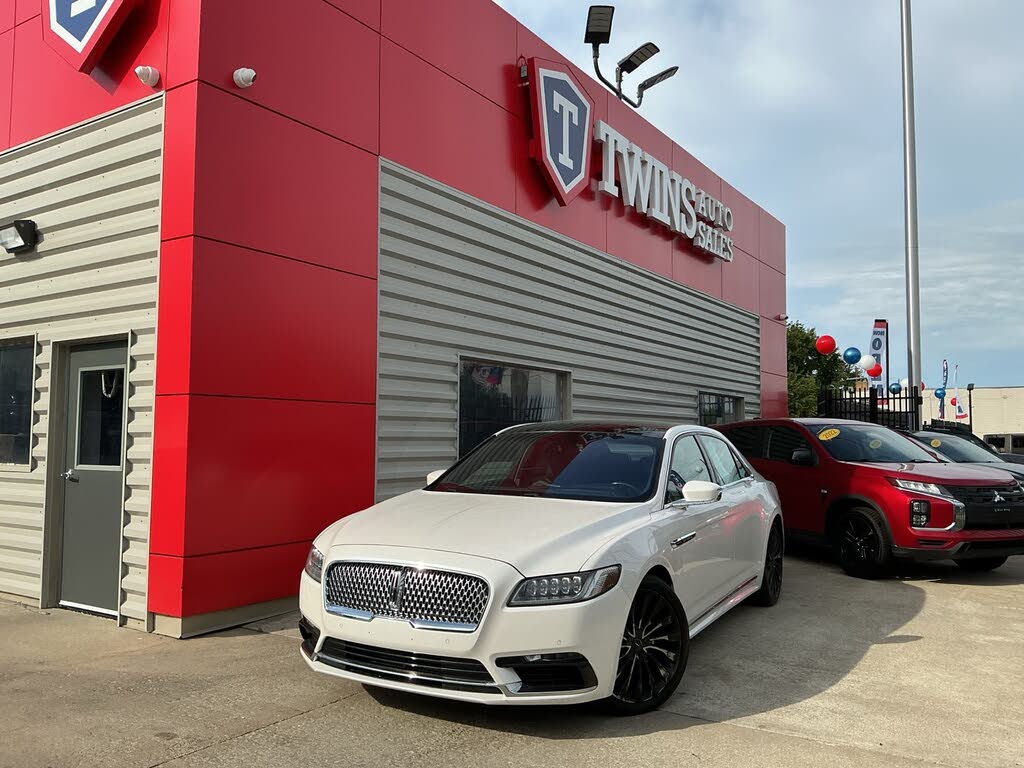 2019 Lincoln Continental Black Label