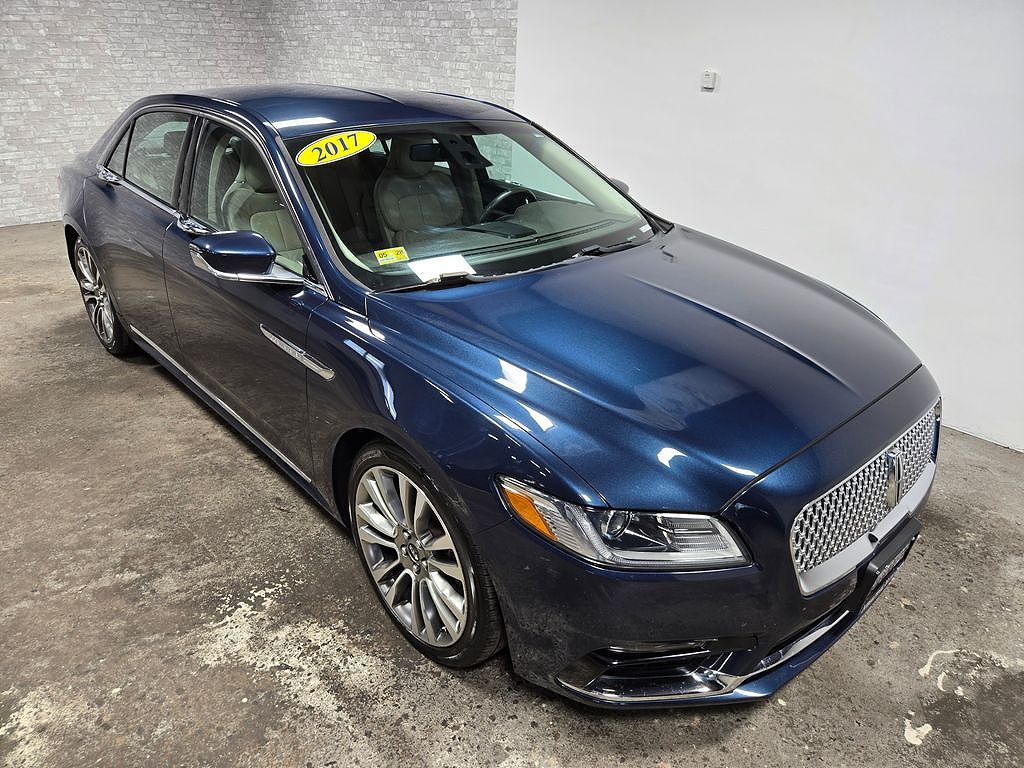 2017 Lincoln Continental Reserve