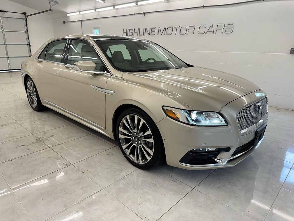 2017 Lincoln Continental Reserve