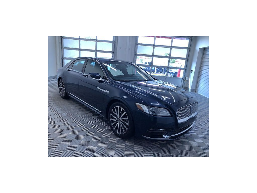 2017 Lincoln Continental Select