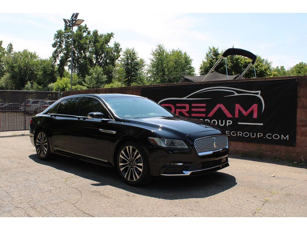 2018 Lincoln Continental Select