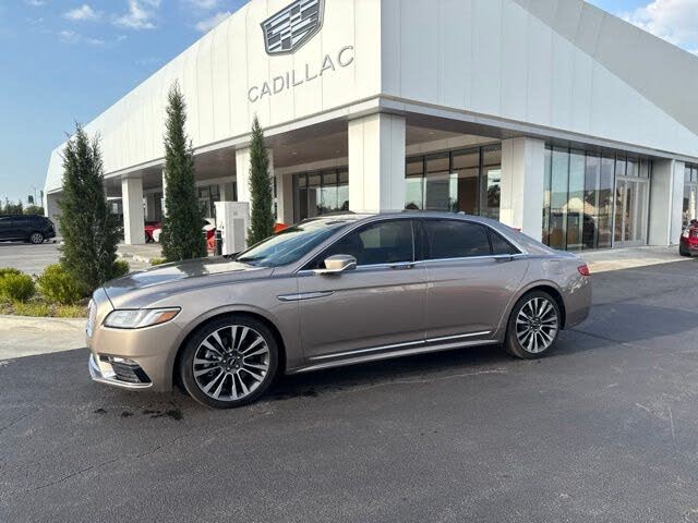 2018 Lincoln Continental Select