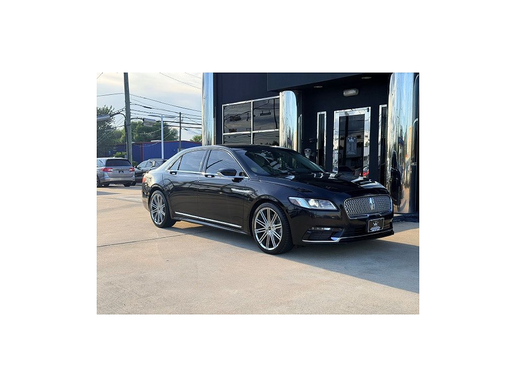 2019 Lincoln Continental Select