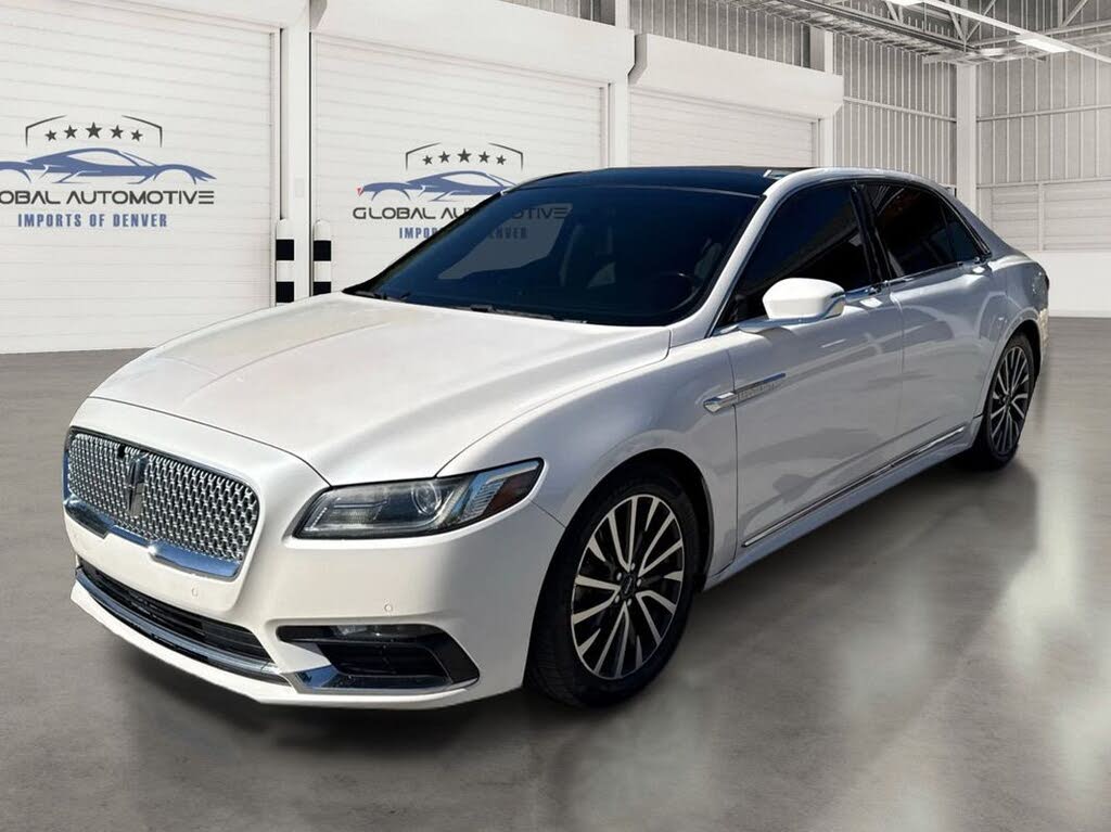 2017 Lincoln Continental Select