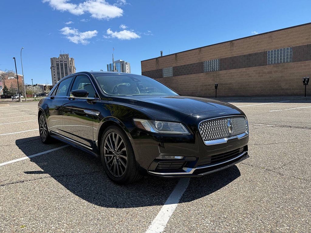 2017 Lincoln Continental Select