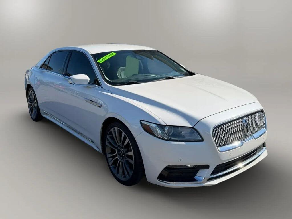 2017 Lincoln Continental Select
