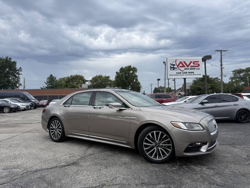 2018 Lincoln Continental Select