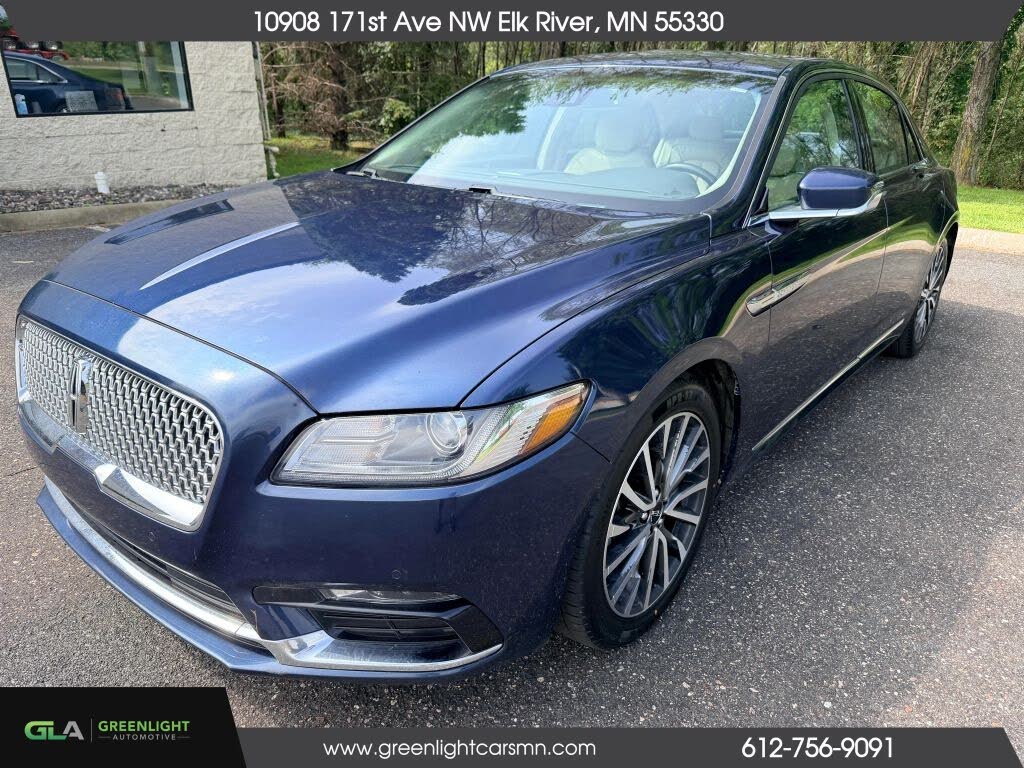 2017 Lincoln Continental Select
