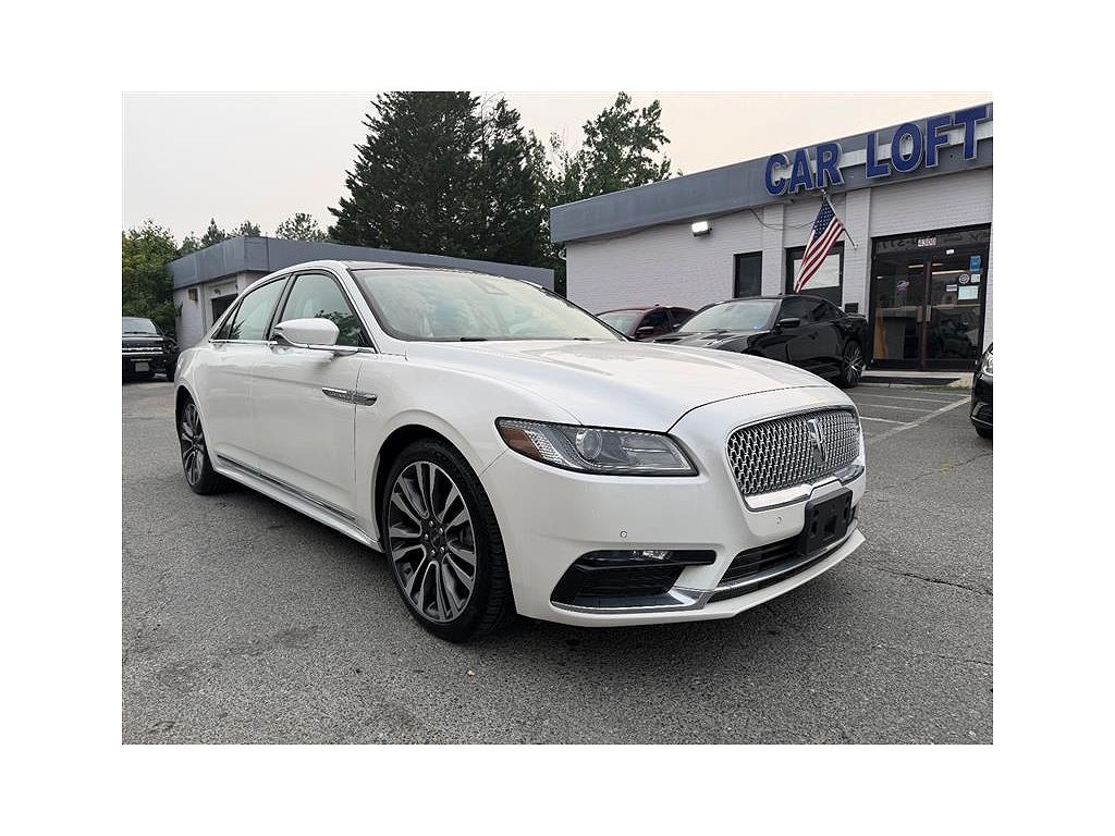 2018 Lincoln Continental Select