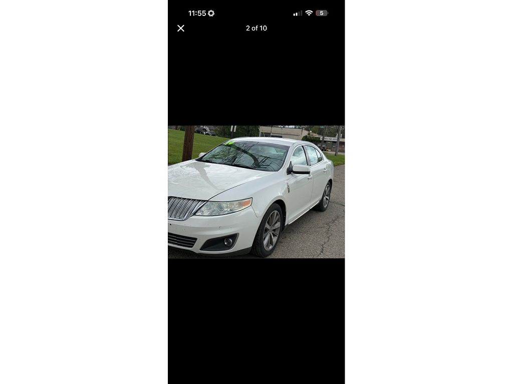 2010 Lincoln MKS