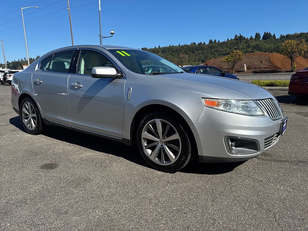 2011 Lincoln MKS