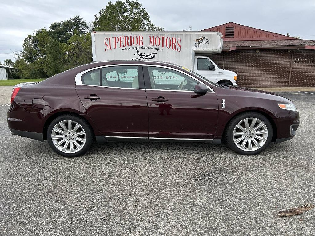 2011 Lincoln MKS