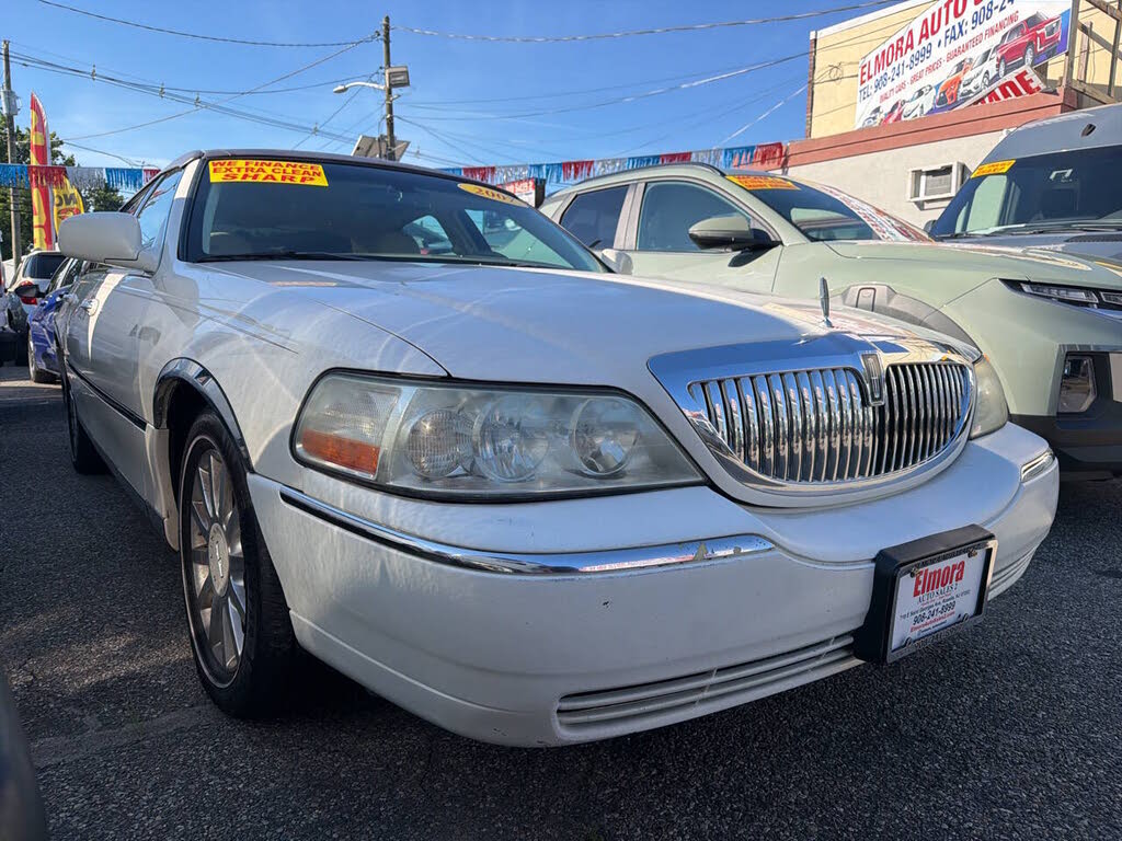 2007 Lincoln Town Car Signature